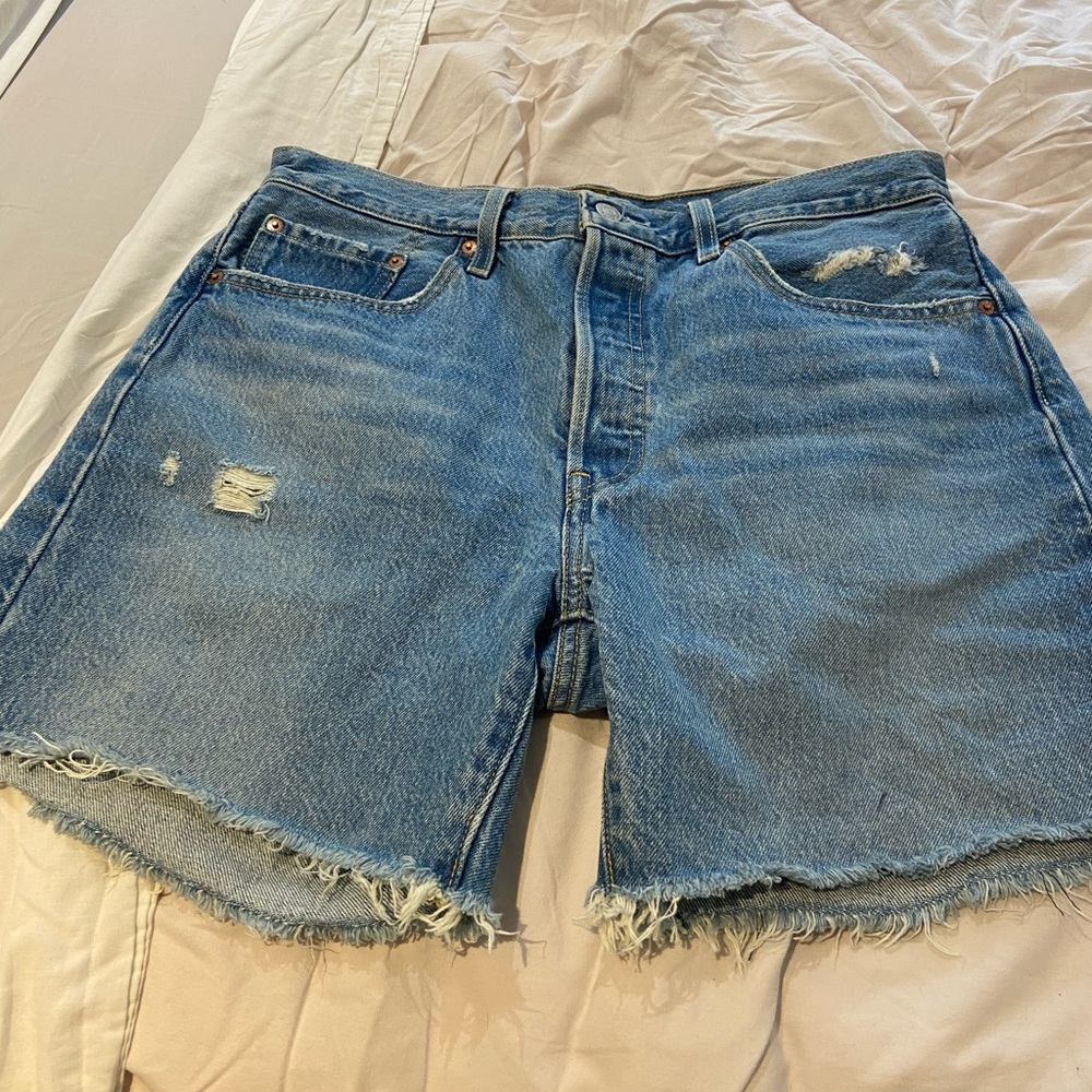 Levi 301 cutoffs